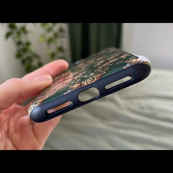 burga iphone 11 pro max iphone case - Picture 2 of 4